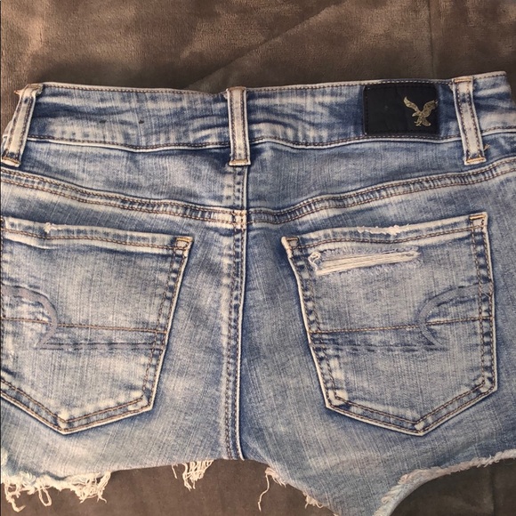 American Eagle Jean Shorts - Picture 4 of 5